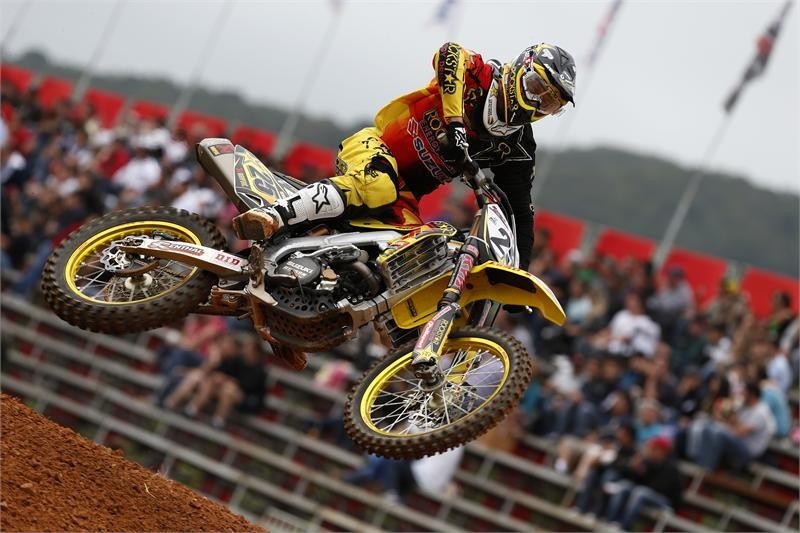 Джерси Tony Cairoli 2012