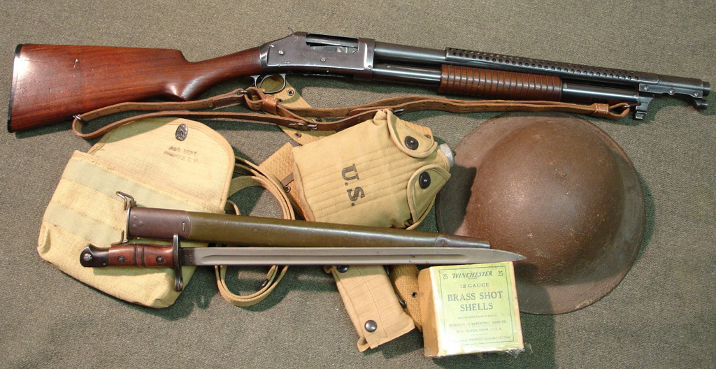 Winchester Model 1912. 